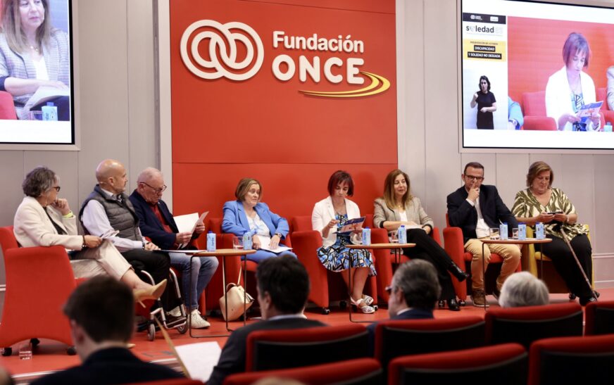 Más de la mitad de las personas con discapacidad en España se sienten solas sin quererlo