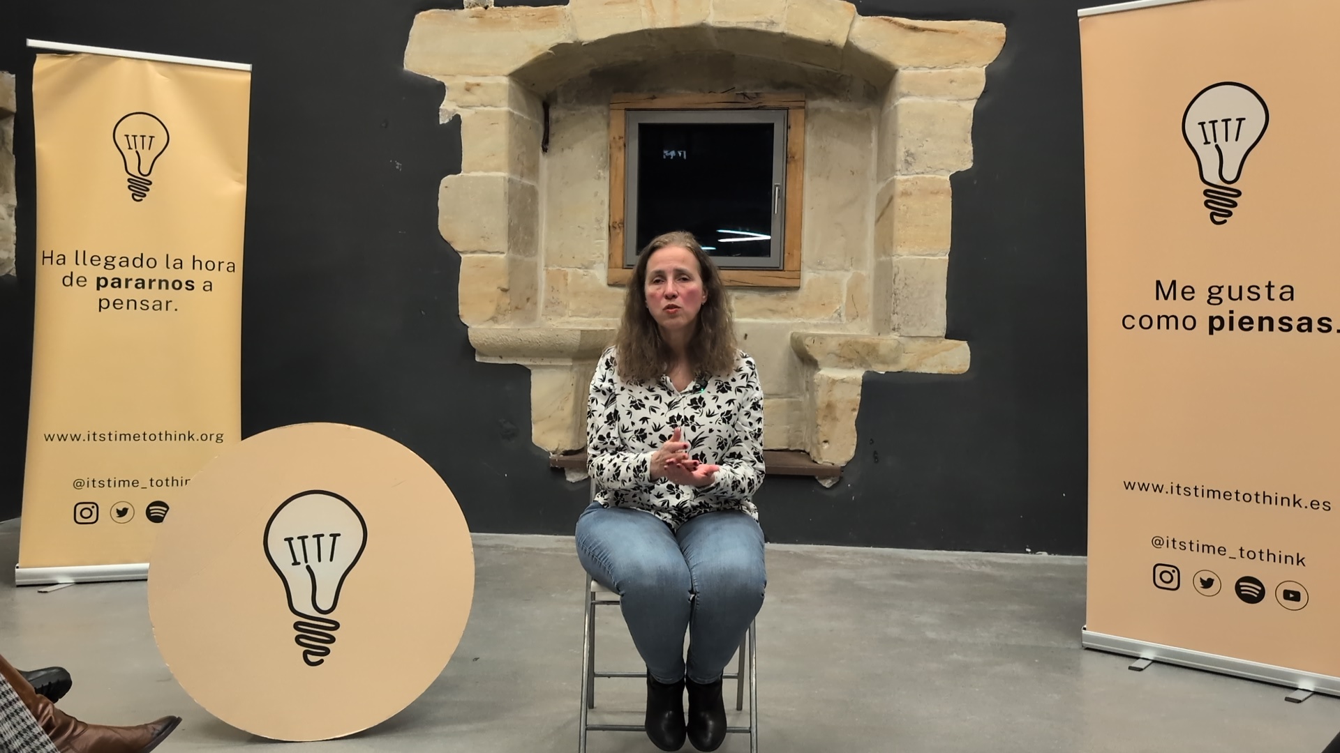 Arianna Gómez: «Si nacer ciego tiene que pasarte en algún sitio, que sea en España»