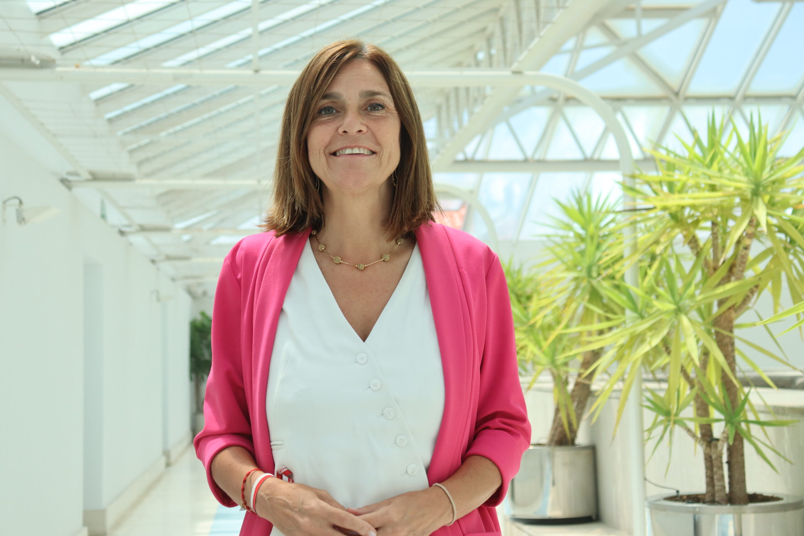 Paula Fernández Viaña en el Parlamento de Cantabria | Daniel Martínez