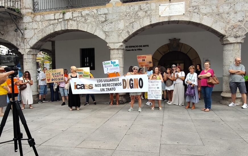La plantilla del CAD de Laredo vuelve a movilizarse para reclamar más personal