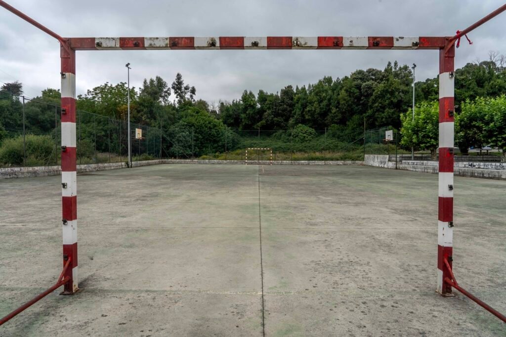 Pista polideportiva del barrio Santiago de Revilla