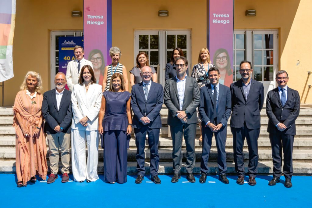 María José Sáenz de Buruaga durante la clausura de los Encuentros de Santander