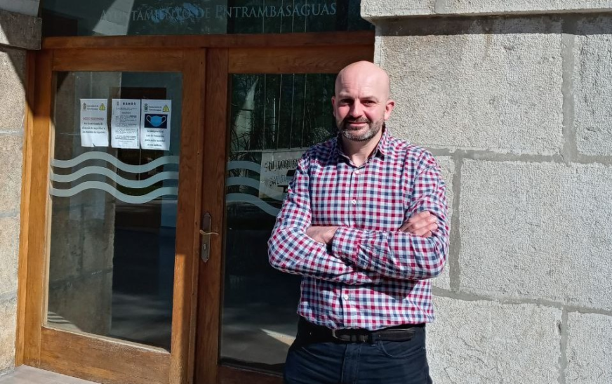 Más de 2.000 firmas reclaman transporte público para conectar los pueblos de Entrambasaguas