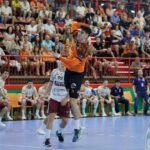 Bathco BM Torrelavega antes de su debut ante el Benfica en la EHF European League