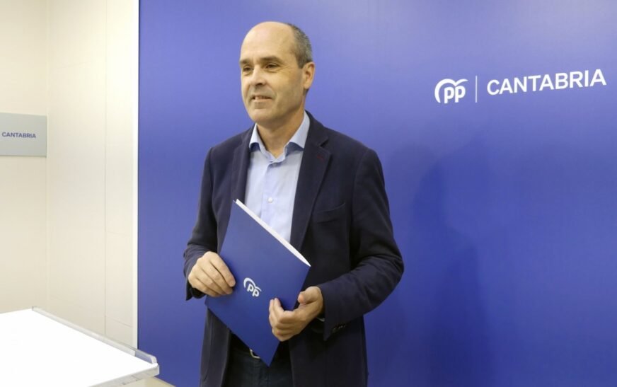 El PP llevará al Parlamento de Cantabria su apoyo a Ceuta y reclama a Sánchez «una respuesta firme»