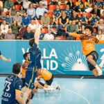 Mikael Lopes, jugador del Bathco BM Torrelavega, durante el encuentro ante el Recoletas Salud Atlético Valladolid