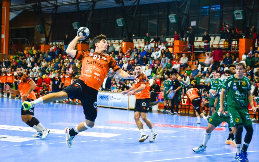 Jakub Prokop rescata un punto para el Bathco BM Torrelavega sobre la bocina en Cuenca