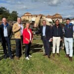 María Jesús Susinos y Luis Ángel Agüeros durante su visita a la Feria de San Lucas de Hoznayo.