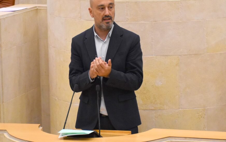 El Parlamento aprueba la Cuenta Vivienda Joven y el PRC exige al Gobierno tenerla lista para enero