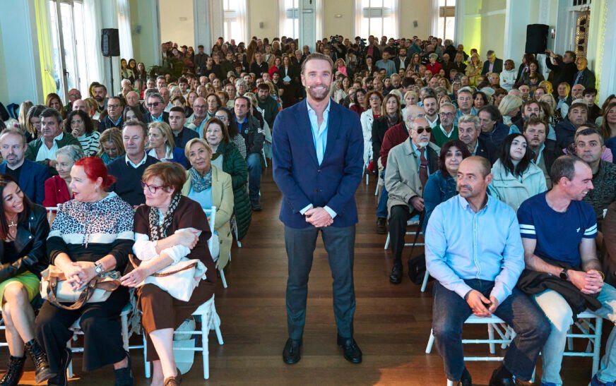 Felipe Piña promete «reconstruir» Santander con un plan de choque centrado en vivienda, movilidad y limpieza