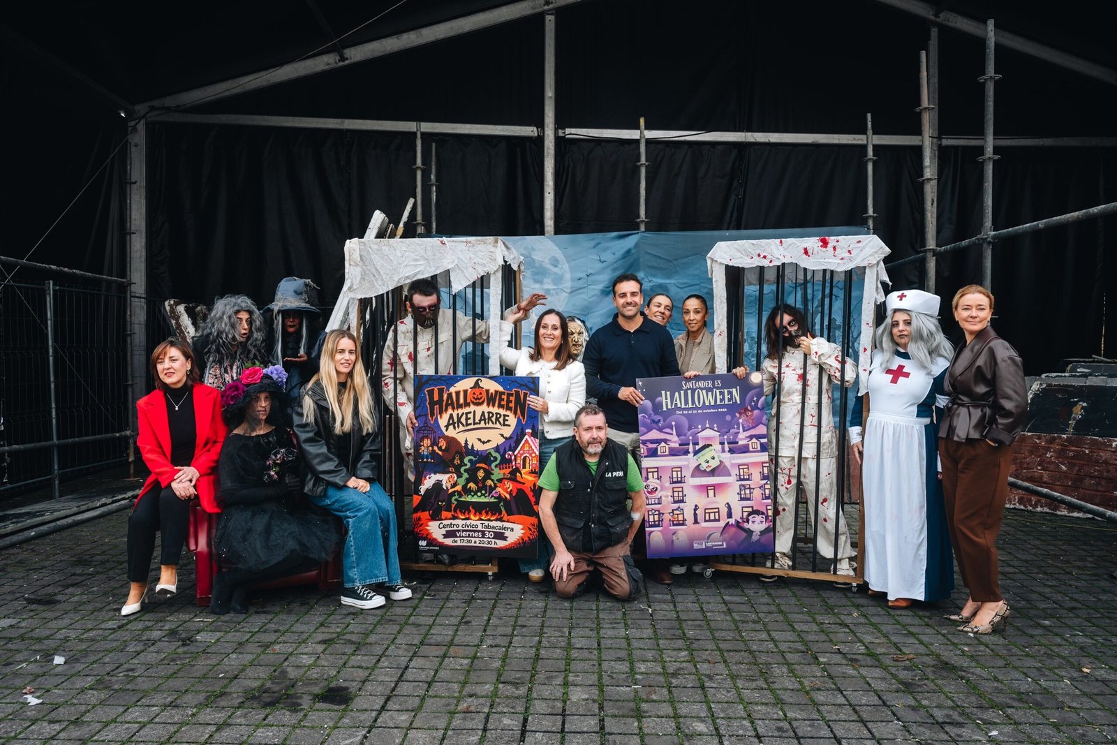 Santander celebra Halloween con pasajes del terror y pasacalles tras la polémica por la acampada de La Porticada