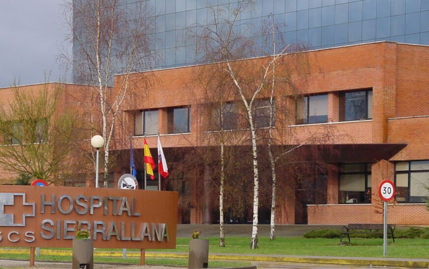 Polémica en Sierrallana: PSOE y PRC denuncian diferencias en la atención sanitaria respecto a Valdecilla, mientras que el PP acusa a los socialistas de utilizar a los pacientes como “arma política”