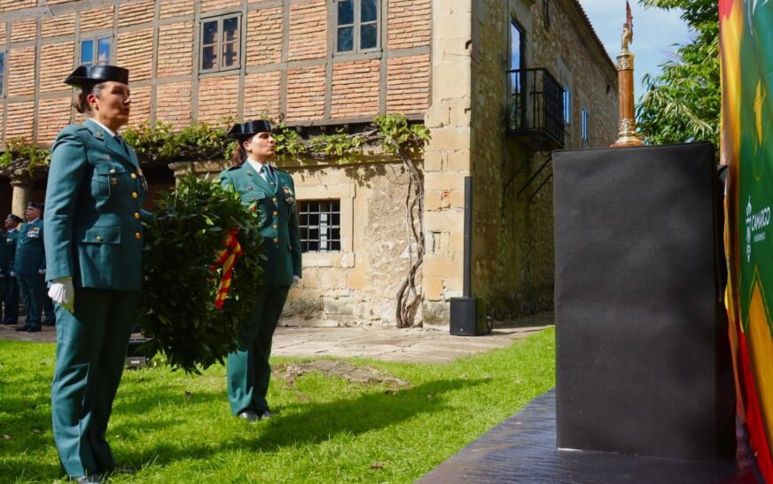 Camargo celebra la patrona de la Guardia Civil con condecoraciones y homenajes a sus agentes