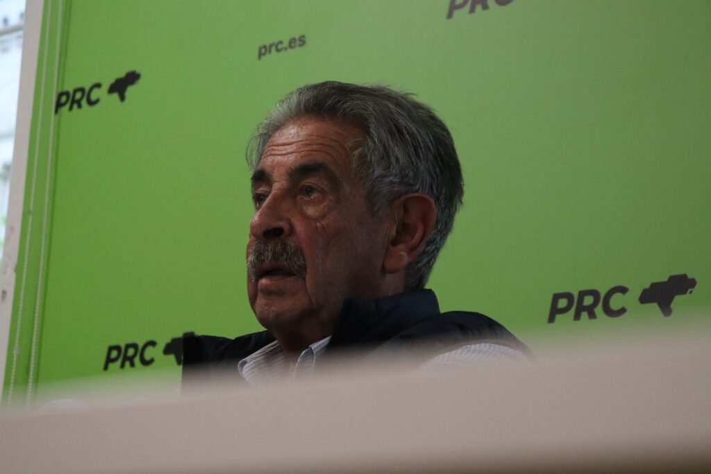 Miguel Ángel Revilla durante el Comité Ejecutivo del PRC celebrado en Santander