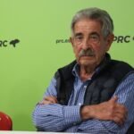 Miguel Ángel Revilla comparece ante los medios tras la reunión del Comité Ejecutivo del PRC en la que se decidió no concurrir a las elecciones generales.