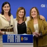 Gema Igual e Isabel Urrutia durante la rueda de prensa del PP de Cantabria en la que se anunciaron sus candidaturas a las elecciones generales.