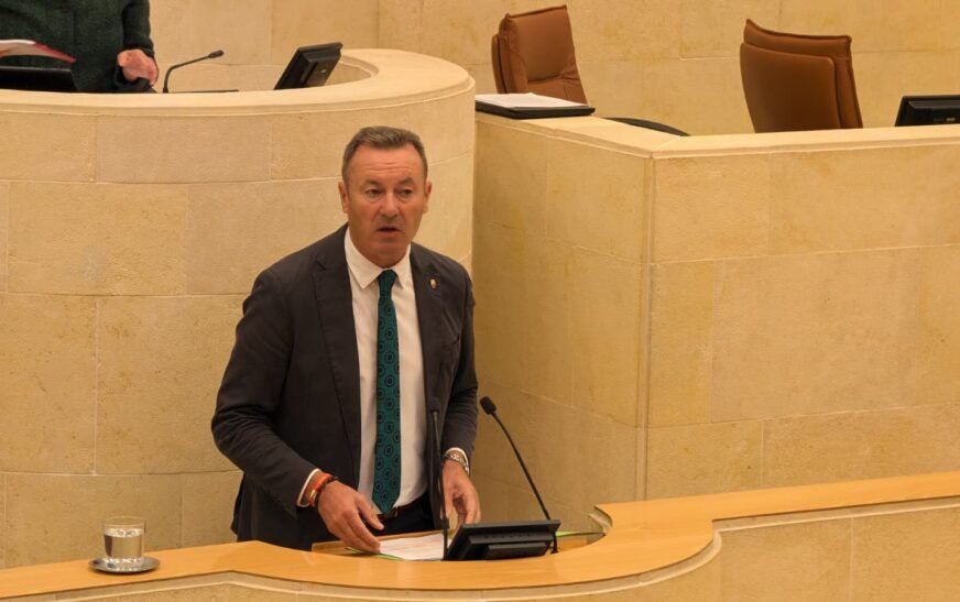 El PP se queda solo en contra de la iniciativa del PRC sobre el combustible pesquero